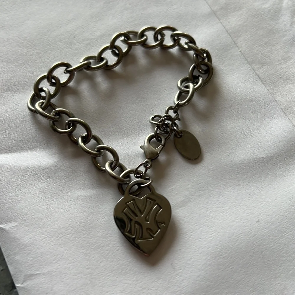 New York Yankees bracelet